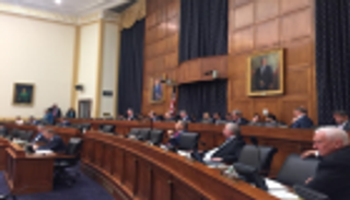 الكونجرس يصوت الخميس على منع بيع طائرات هجومية لقطر 