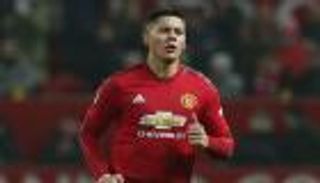 لاعب مانشستر يونايتد يغادر "فندق الموت" خلال إجازته