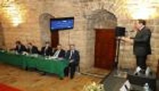 مصر تؤكد دعم جهود دول شرق المتوسط لاستغلال موارد الغاز