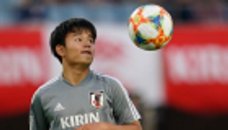 موقع إحصائي تسبب في ضياع صفقة "ميسي اليابان" من برشلونة