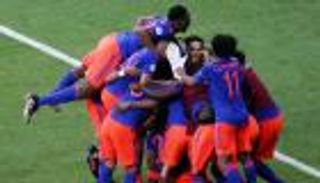 تقرير.. كولومبيا تنهي عقدتين ضد الأرجنتين