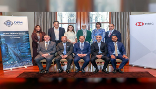 جانب من مؤتمر دبي المالي للمستثمرين العالميين