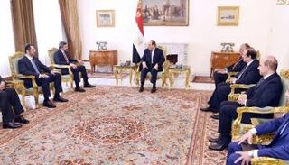 جانب من لقاء السيسي والشيخ عبدالله بن زايد 