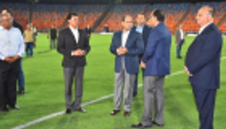 السيسي يتفقد استاد القاهرة قبل انطلاق أمم أفريقيا 2019