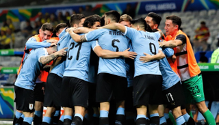 لاعبو أوروجواي