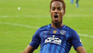 المحترف البيروفي أندريه كاريلو