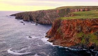 جزيرة أرانمور تغري زائريها بإنترنت فائق السرعة