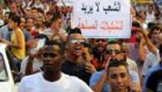 خبراء ليبيون عن مبادرة السراج: هزيلة وتخدم المليشيات