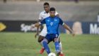 السلفادور تستهل مشوارها في الكأس الذهبية بالفوز