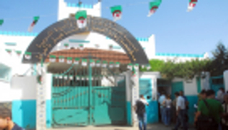 سجن الحَرَّاش الجزائري.. جامع رموز بوتفليقة الأغنياء