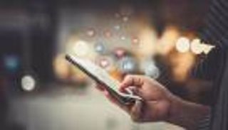 تعليقات فيسبوك تكتشف إصابتك بالاكتئاب والسكري