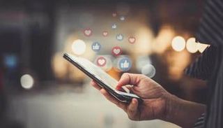 فيسبوك ولغة التواصل عن الصحة