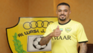 سواريز يكشف سر انتقاله إلى نادي الوصل الإماراتي