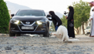 مشاركة نسائية واسعة في أول فيلم إماراتي يصنعه الجمهور