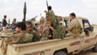 التحالف يدك مواقع ومخازن أسلحة حوثية في الضالع وحجة 