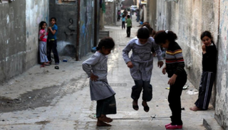 صورة من داخل إحدى مخيمات اللجوء الفلسطيني 