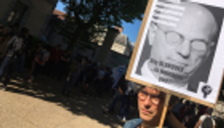 إضراب جزئي لمراقبي امتحانات الثانوية في فرنسا 