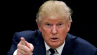 ترامب لا يستبعد الرد على إسقاط إيران طائرة أمريكية مسيرة