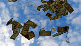 مخاوف من اندلاع حرب عملات بين أوروبا وأمريكا - رويترز