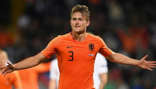 ماتياس دي ليخت