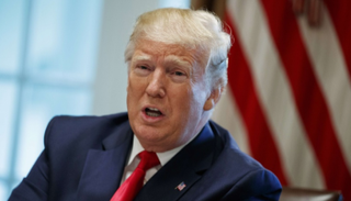 الرئيس الأمريكي دونالد ترامب