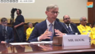 مبعوث أمريكا الخاص بإيران يتهم النظام بسرقة أموال الشعب