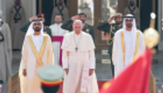 ٢٠٠ جنسية تعيش في محبة وسلام.. الإمارات منارة التسامح العالمي