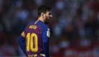 فان جال يفتح النار على ميسي