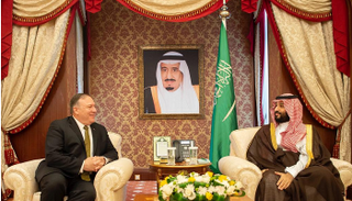 ولي العهد السعودي محمد بن سلمان ووزير الخارجية الأمريكي مايك بومبيو