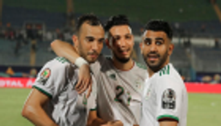 خاص.. تعديل في تشكيلة الجزائر المنتظرة أمام السنغال