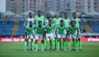 لاعبو نيجيريا يتراجعون عن إضرابهم قبل مباراة غينيا