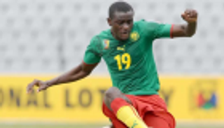 مهاجم الكاميرون يطير للبرازيل بسبب الأزمة القلبية