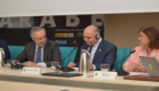 الإمارات تنظم ندوة عن "ثقافة التسامح" في إسبانيا