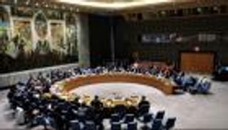 الاتحاد الأوروبي يطالب إيران بوقف تجاربها الصاروخية