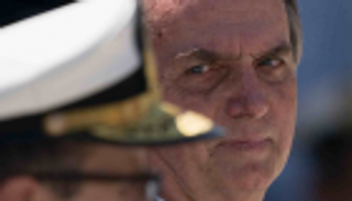 الرئيس البرازيلي يلغي مرسوما خاصا بحيازة الأسلحة