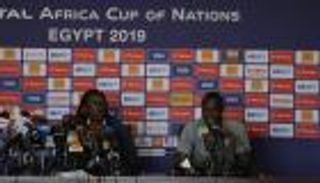 مدرب السنغال: مباراة الجزائر صعبة.. وبلماضي مدرب رائع