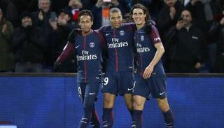 لاعبو فريق باريس سان جيرمان