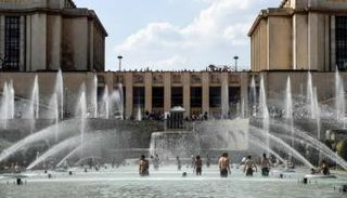 فرنسا تشهد موجة حارة غير مسبوقة - أرشيفية