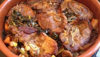 طاجن الدجاج بالخضار في الفرن