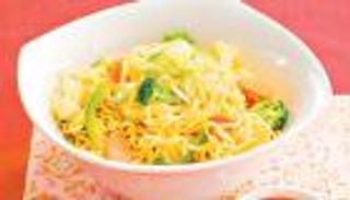 هل الشعرية سريعة التحضير ومرقة الدجاج تسببان السرطان؟