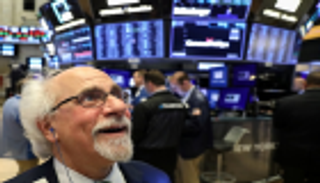 وول ستريت ترتفع بدعم من تفاؤل المستثمرين قبيل قمة العشرين