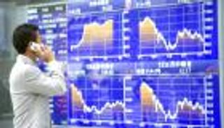 نيكي الياباني يغلق على تراجع طفيف