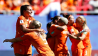 هولندا تتخطى إيطاليا وتتأهل لنصف نهائي مونديال السيدات