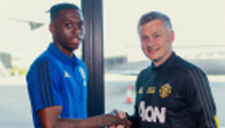 صلاح والمدرب الفاشل أبرز نقاط التحول في مسيرة صفقة يونايتد الجديدة