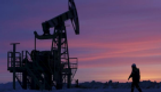 النفط ينهي الأسبوع على مكاسب قبيل محادثات مجموعة العشرين