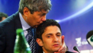 والد رازفان يؤكد اقتراب نجله من تدريب الهلال السعودي