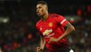 عقد تاريخي يحرم برشلونة من راشفورد