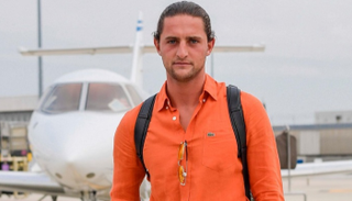 لاعب الوسط الفرنسي أدريان رابيو