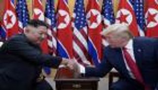 ترامب يدعو كيم للبيت الأبيض بعد لقاء تاريخي على حدود الكوريتين