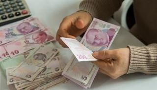 الليرة تدفع ثمن تدهور الاقتصاد التركي